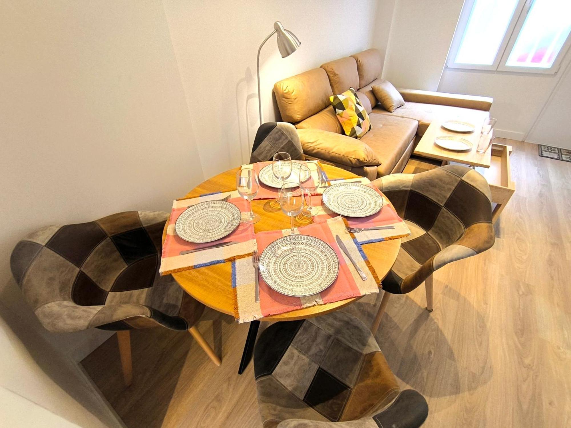 Modern With Terrace Near The Center * Madrid