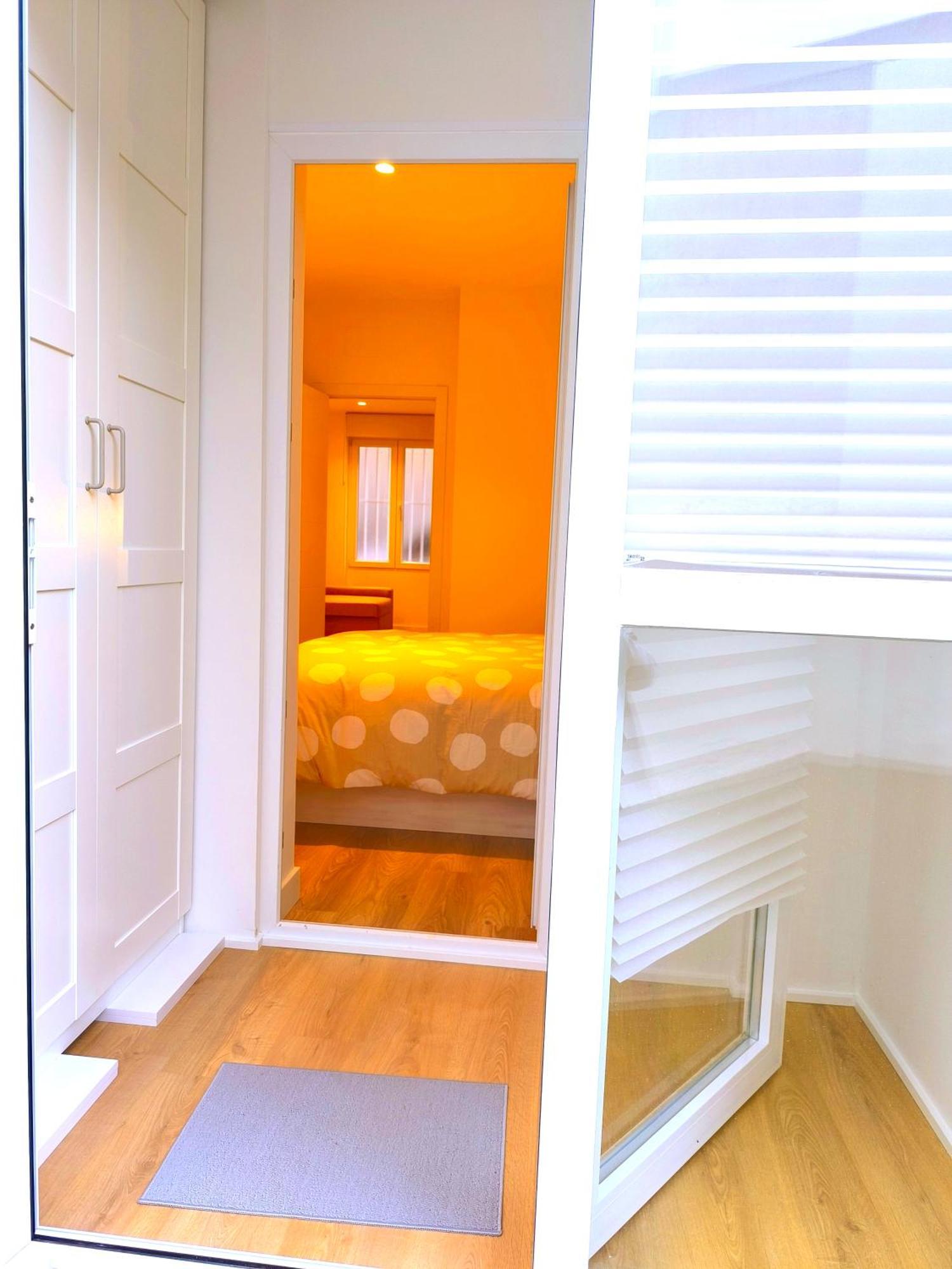 Modern With Terrace Near The Center * Madrid